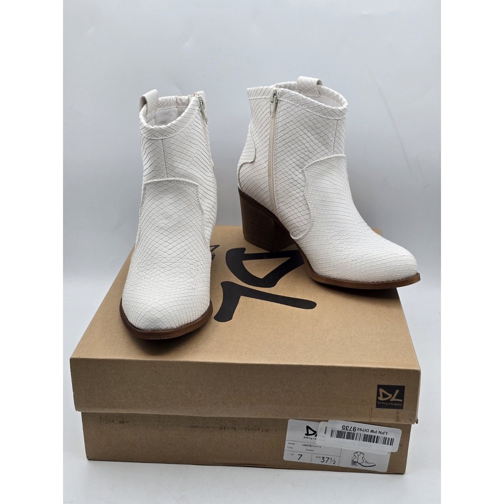 Dirty Laundry Women Size 7 M Unite Snake Western Ankle Bootie White Boho Flair